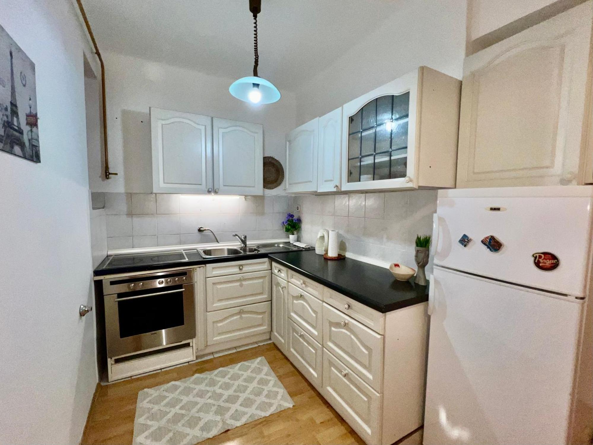 Center One-bedroom Loft Apartman Sarajevo