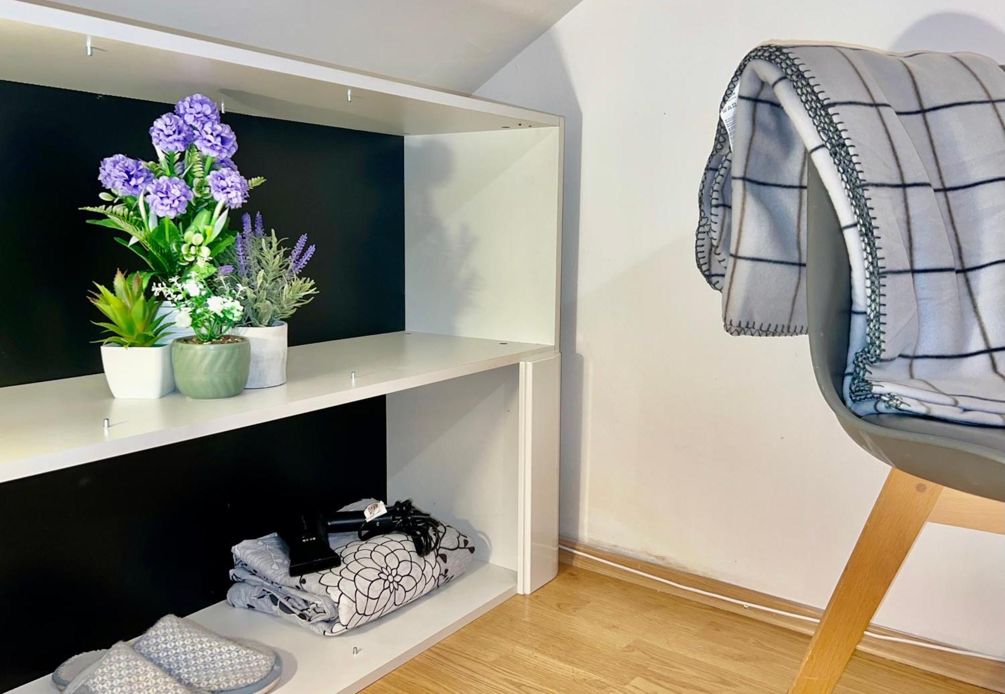 Center One-bedroom Loft Apartman *